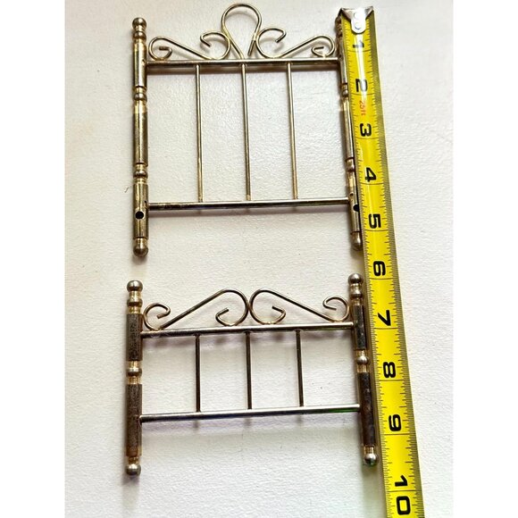 Miniature Bed Frame Base Brass Metal Dollhouse Collectible Furniture Vtg - Picture 9 of 9